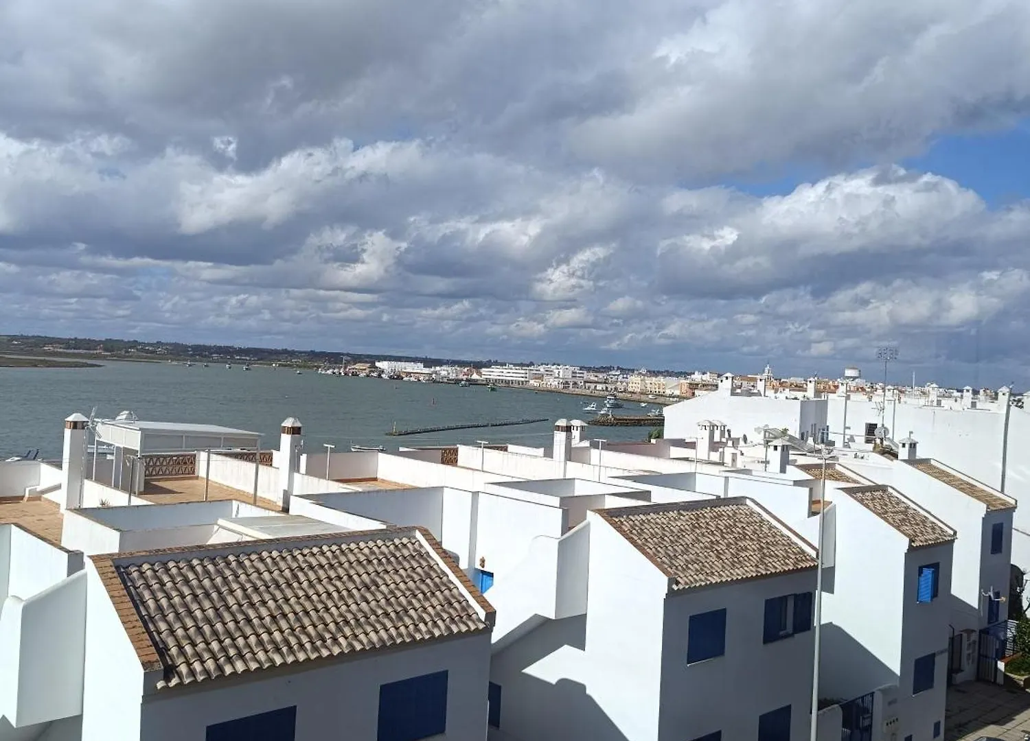 דירות איסלה כריסטינה Con Vistas A La Ria